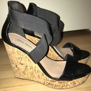Cork/black strappy Steve Madden wedges